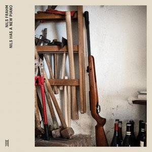 小妺妺扒开裤子自慰给我看
